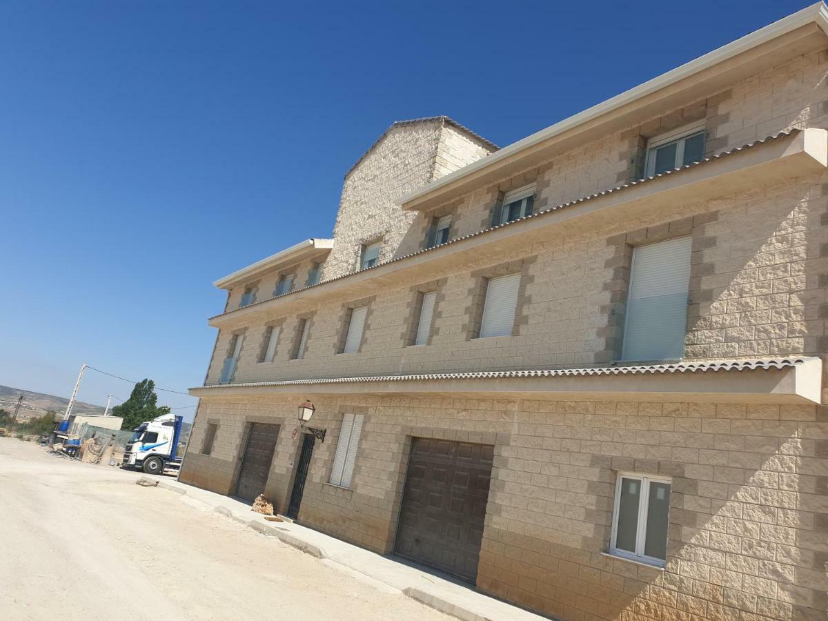 Apartamentos Hostal Cabanas Carboneras de Guadazaon Exterior photo